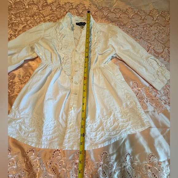 Gretty Zueger White Ruffled 3/4 Sleeve Blouse with Mandarin Collar - Picture 8 of 13